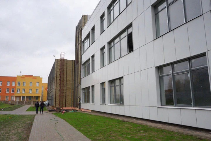 Завершить строительство школы в Сергиево-Посадском городском округе планируют к концу года
