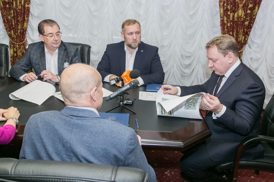 У парка М8 шестой резидент