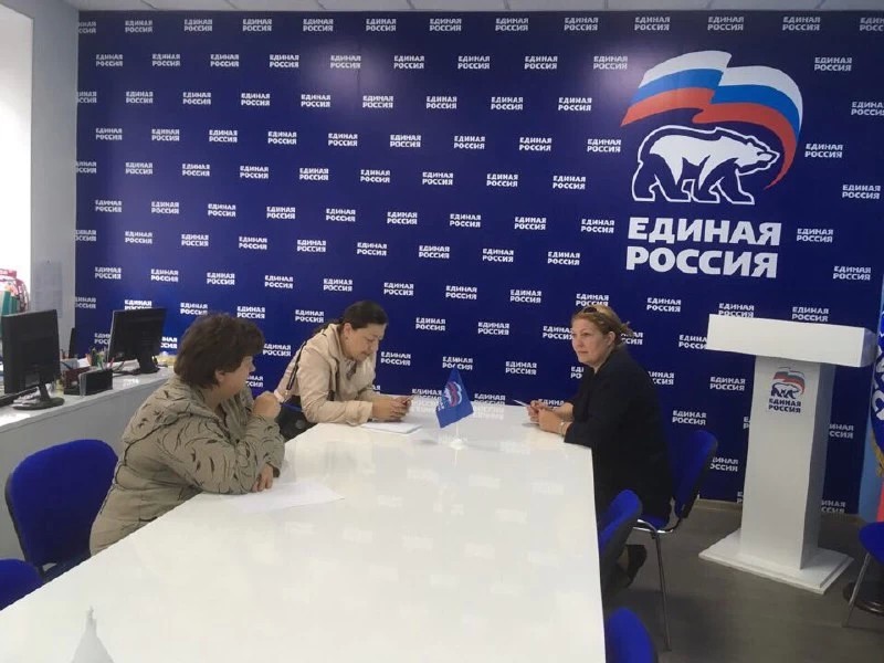 Приём граждан провела Анна Казанбаева