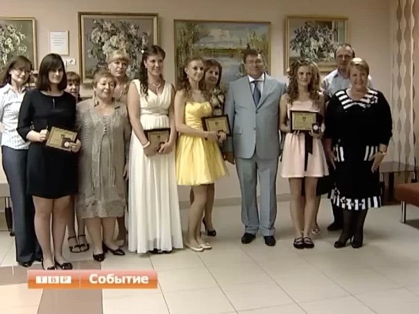 Медалистов поздравил глава района