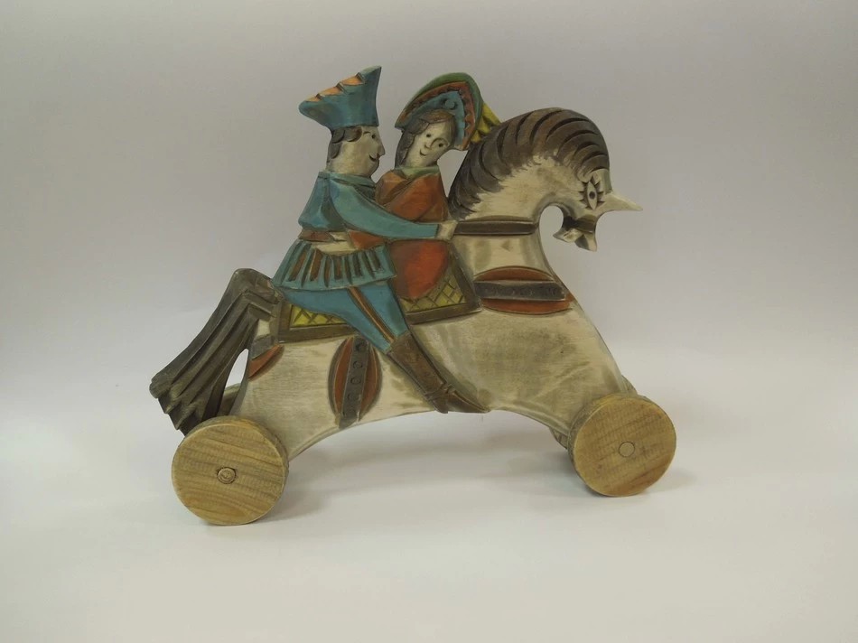 Игрушки из Городца