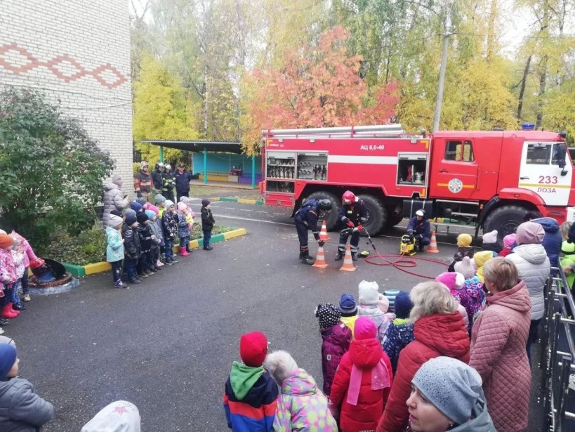 В детском саду №3, что на Ферме, спасатели провели урок безопасности