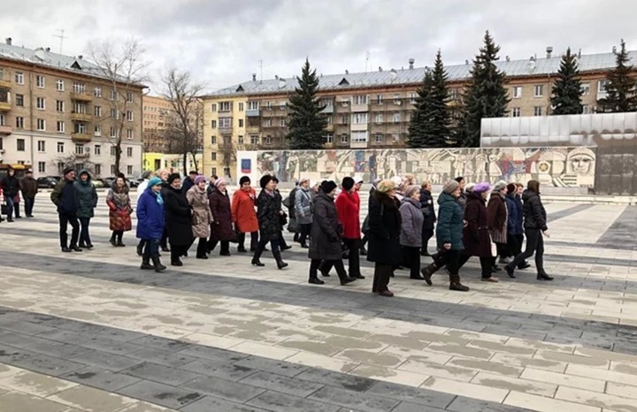 Делегация из Сергиева Посада посетила с экскурсией Королёв