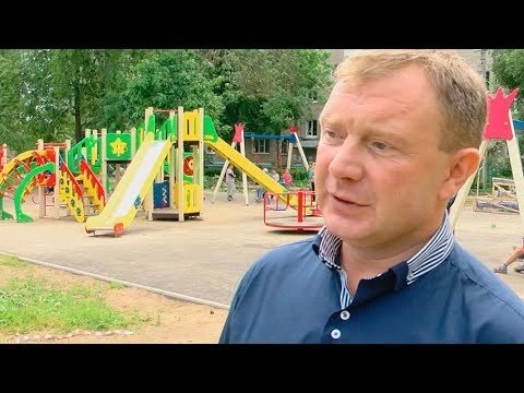 Двор дома №13 в Скоропусковском капитально благоустраивают