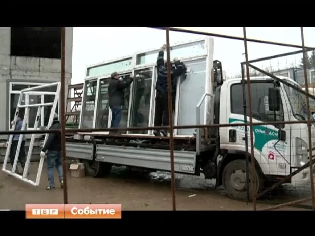 На улице Толстого строят детсад