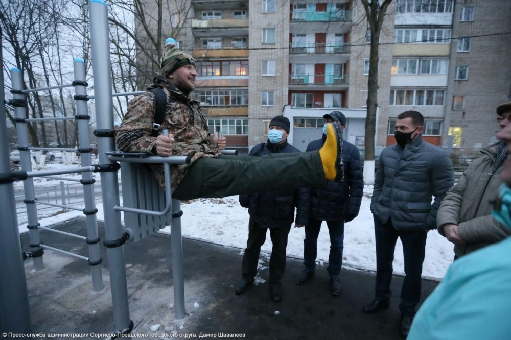 На Угличе новая площадка для воркаута создана по пожеланиям жителей