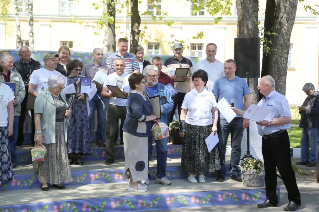 В Хотькове сегодня отметили православный женский праздник — День жен-мироносиц.