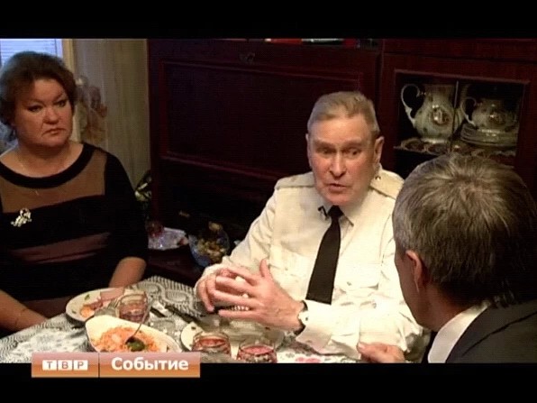 Энтузиазма и оптимизма не убавилось. Житель микрорайона Ферма, генерал-майор российской армии отметил 85-летний юбилей