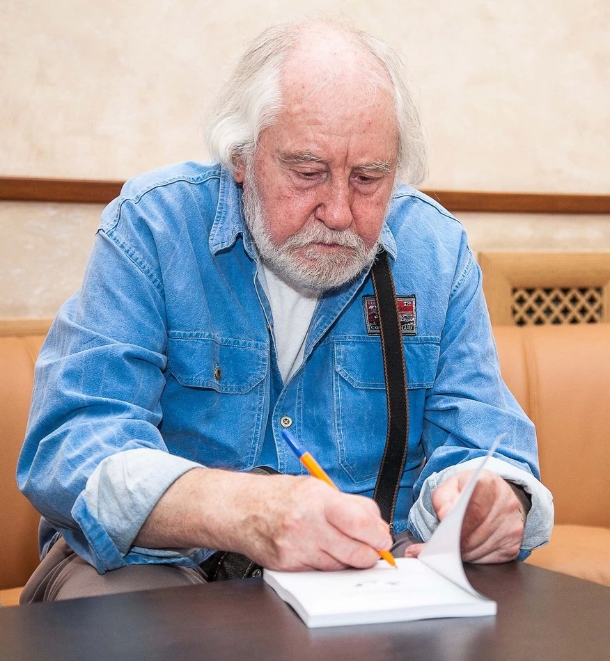Владимир Жеглов. О газете и о нас