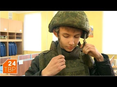 Школьникам и студентам рассказали о службе в армии