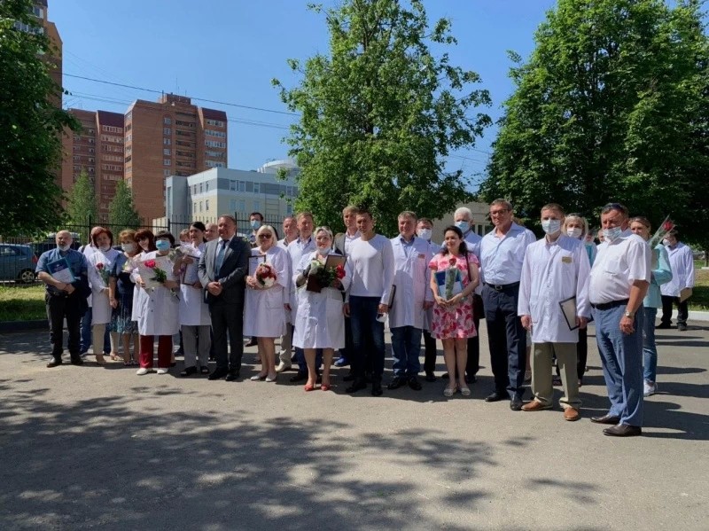 Медиков Сергиево-Посадской РБ поздравили с профессиональным праздником