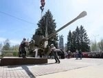 На мемориале в Краснозаводске установили пушку