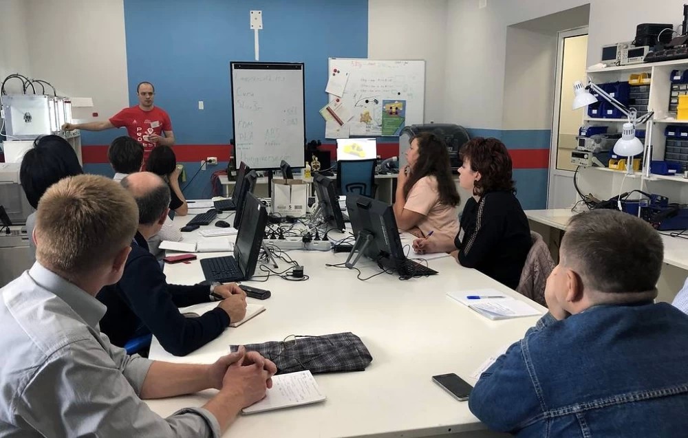 «Точка роста» сельских школ