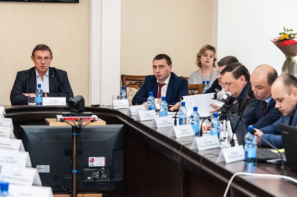 Разногласия в горсовете