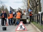 Дорожные ограждения приводят в порядок