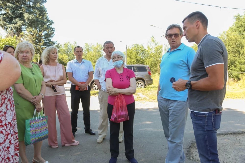 Проблемы Лесхоза взял на контроль областной депутат Александр Легков