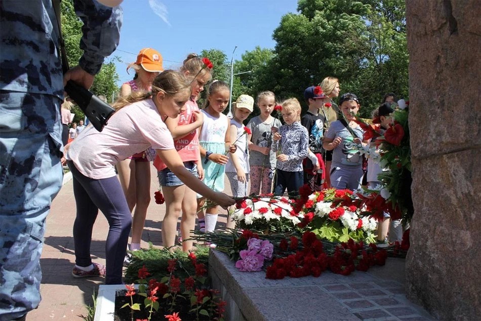 Пересветовцы почтили память