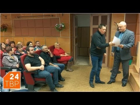 Транспортникам пожелали ровных дорог