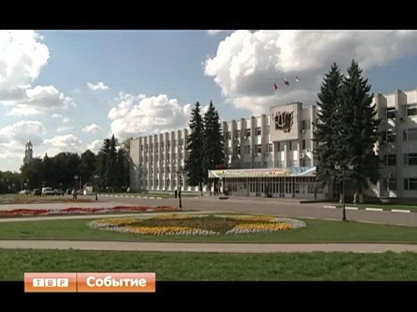 В Сергиевом Посаде дорогу перед администрацией отдали пешеходам