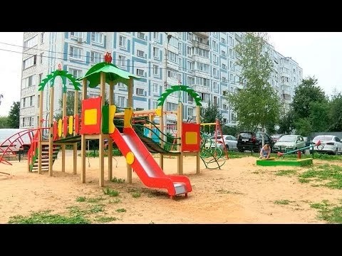 Обновлённая детская площадка появилась на улице Симоненкова