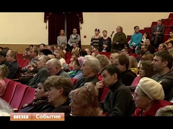 Сергей Пахомов провел встречу с жителями в новом формате