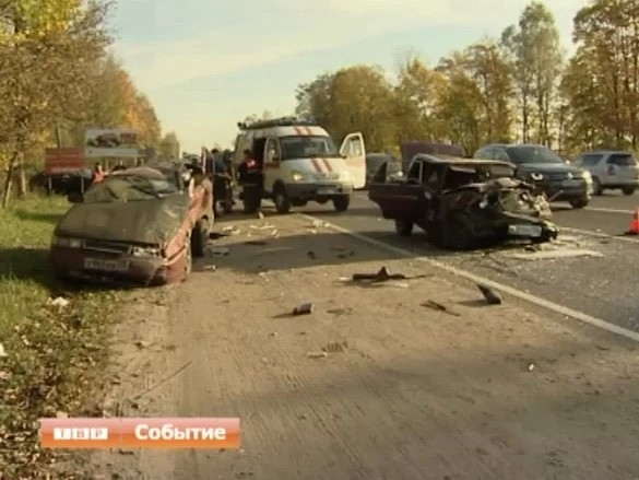 В районе деревни Наугольная произошла серьезная авария