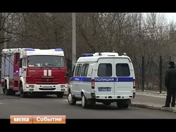Почти девятьсот учеников посадской первой школы были  эвакуированы во время уроков