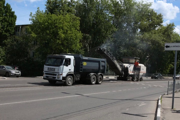 Новоугличское шоссе отремонтируют в течение месяца