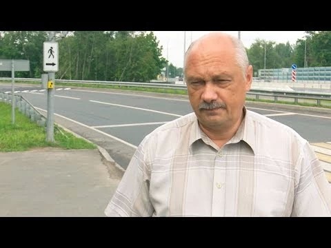 Перед переходом на Лакокраске установили лежачий полицейский