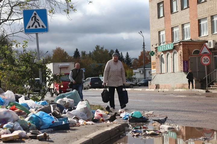 Центральную очистили от мусора