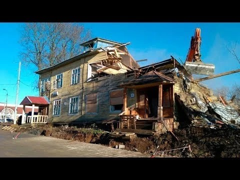 Ветхий дом снесли на улице 1-й Ударной Армии