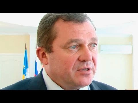 Патриарх Пимен вместо Карла Маркса