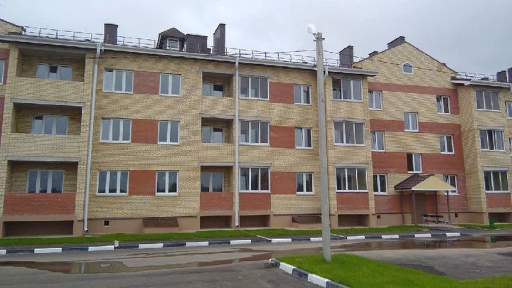 В Краснозаводске расселят ветхие дома довоенной постройки