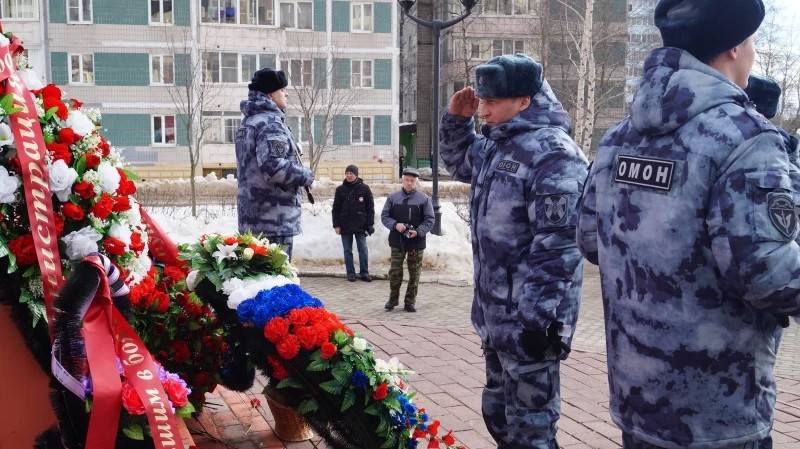 Почтили память погибших бойцов Сергиево-Посадского ОМОН