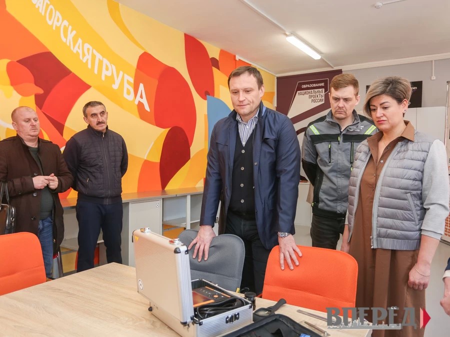 Ресурсный центр Загорского трубного завода посетил депутат Госдумы Сергей Пахомов