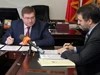 Памятники сохранят всем миром