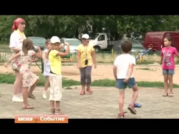 Лето с творческим задором. Как отдыхают школьники в летних лагерях во время каникул