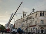 Движение по проспекту ограничено.