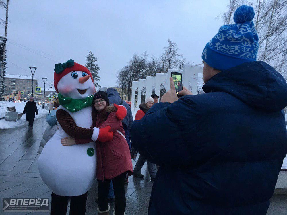 Воробьёв пригласил всех на ярмарки и катки Подмосковья