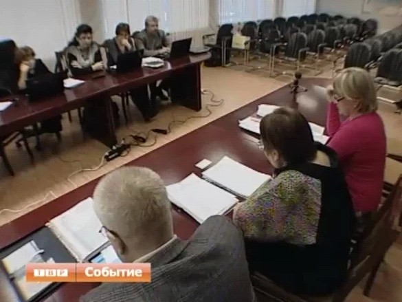 Депутаты продолжают работать над районным бюджетом на 2013 год