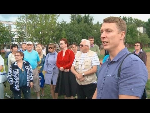 Начались работы на школьном стадионе на Угличе