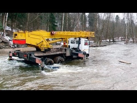 Погода испытала плотину на Лесном озере