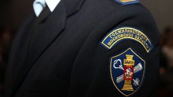 В Сергиевом Посаде только после вмешательства Госжилинспекции УК устранила подтопление в подвале жилого дома