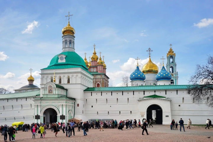 Гостеприимное будущее. Сергиев Посад вступил в Союз городов Золотого кольца (интервью с главой города Дмитрием Дёминым)