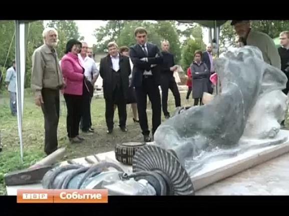 Скульптурный симпозиум в Хотькове