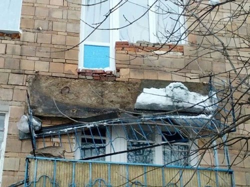 Обрушение балкона