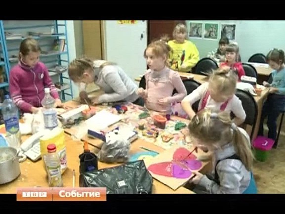 Война за кулисами. На протяжение месяца в деревне Сватково продолжается борьба за местный очаг культуры, небольшое помещение клуба
