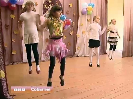 Он скоро научится плести косички. Как сегодня живется одиноким отцам?