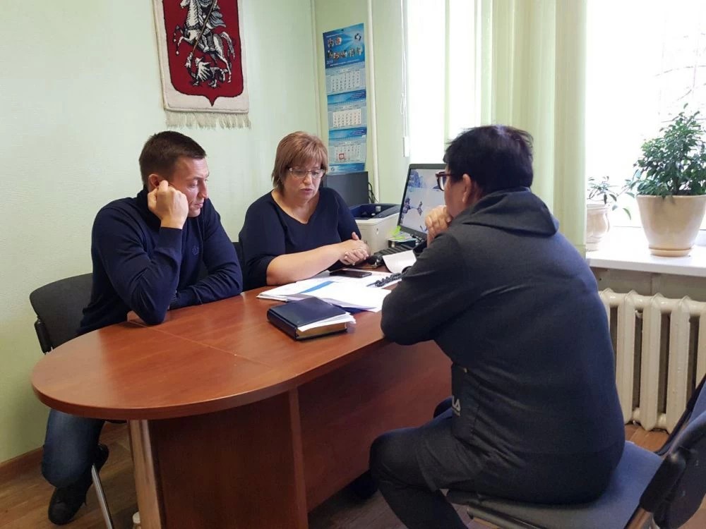 Александр Легков и Татьяна Накорякова провели приём граждан