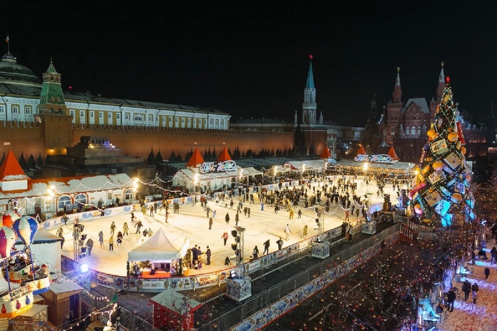 Каток у Кремля откроют 29 ноября